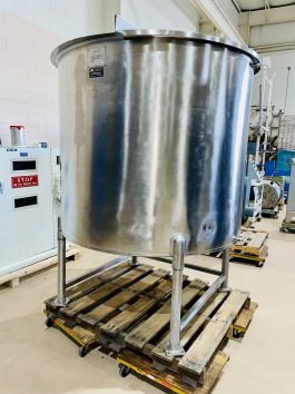 Perry 500 gallon Stainless Steel Process Tank with Lid (AA-8142)